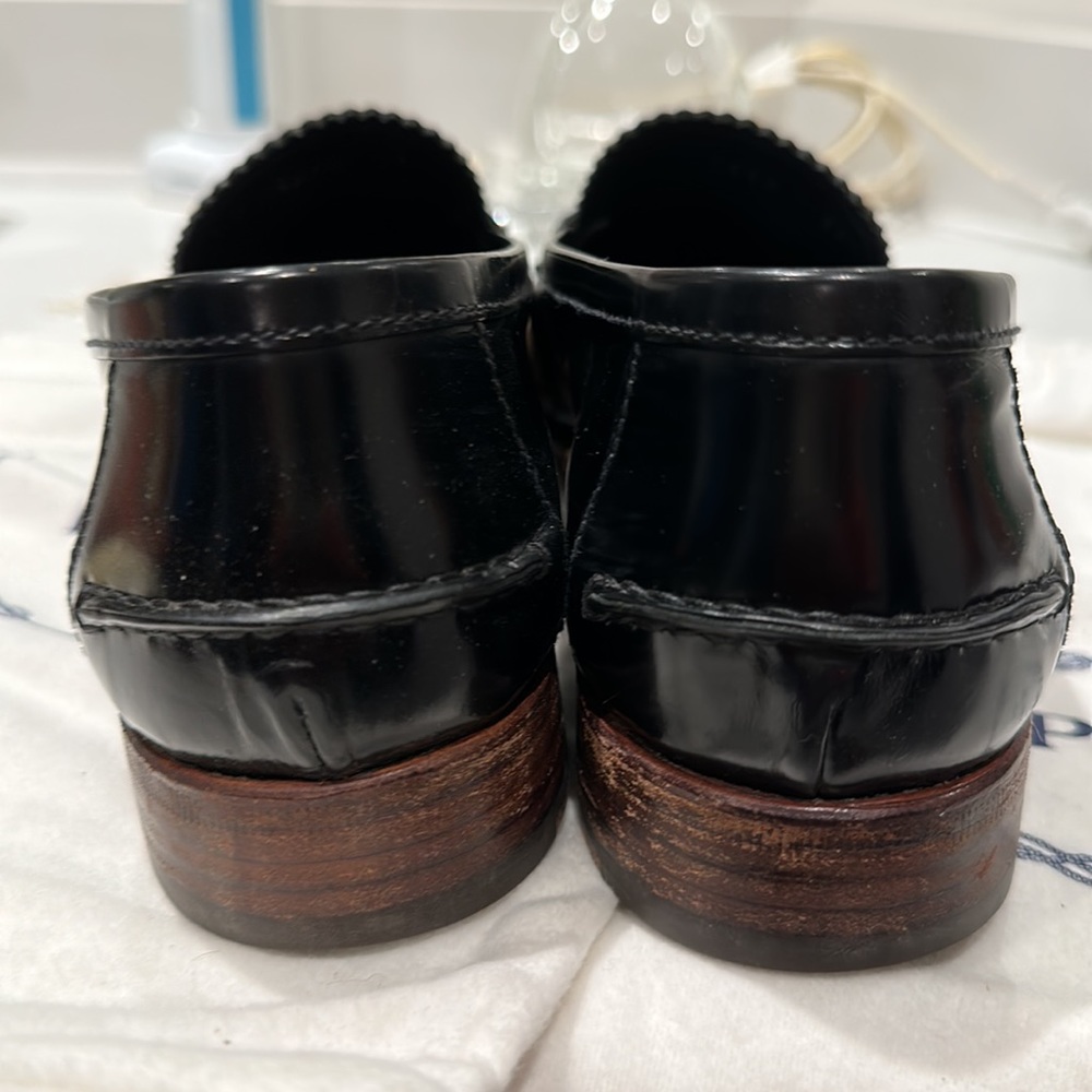Prada Black Leather Loafers - Picture 3 of 7